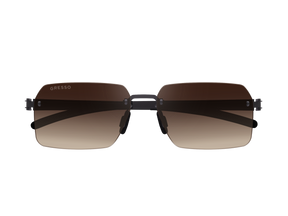 MADAGASCAR / TITANIUM