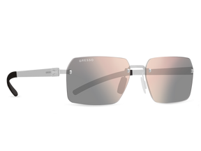 MADAGASCAR / TITANIUM