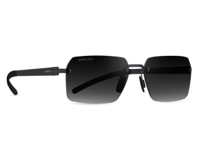 MADAGASCAR / TITANIUM